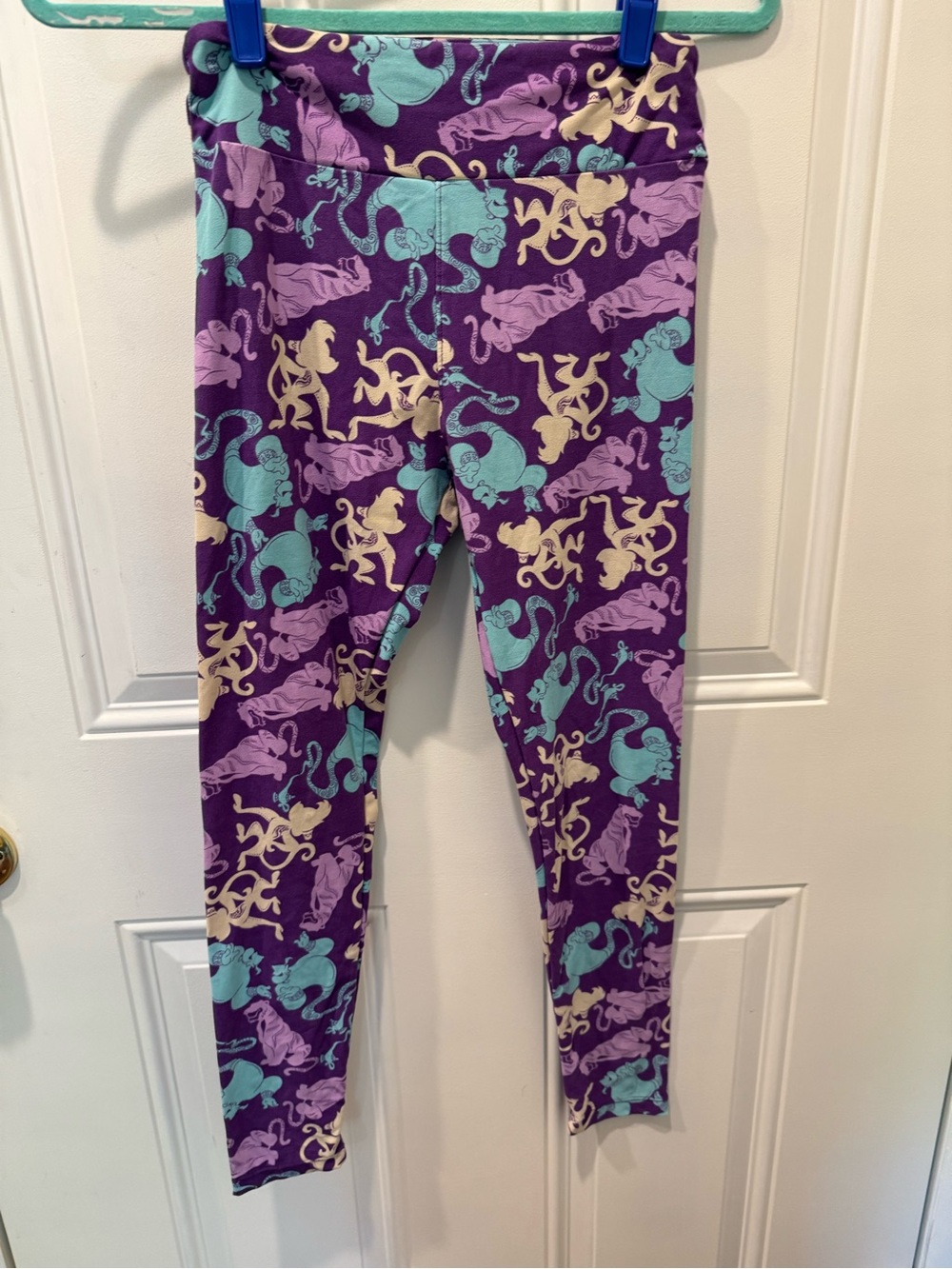 Like New LulaRoe Aladdin Leggings One size, 2-10